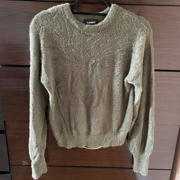 Express Women Green Fuzzy Long Sleeve Sweater Size Small - Picture 3 of 6